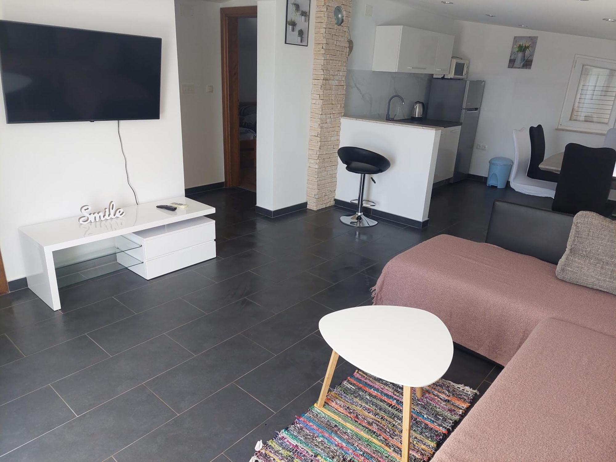 Apartman Nella *