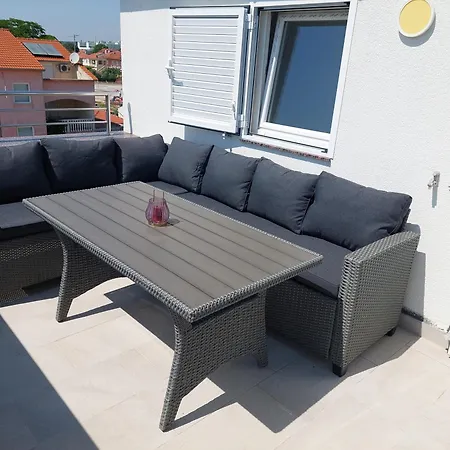 Apartman Nella Biograd Na Moru Exterior photo